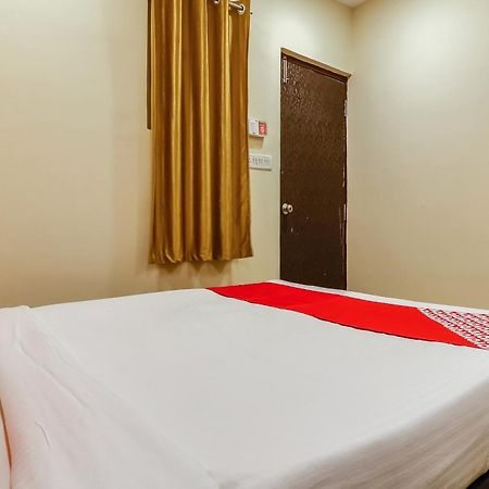 Oyo Flagship 79326 Lingampally Hyderabad Esterno foto